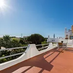 Residencia Quinta Do Poço Maison d'hôtes *