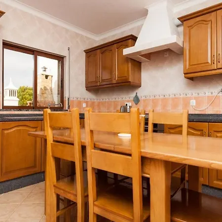 Residencia Quinta Do Poco Gasthuis *