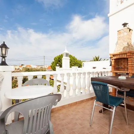 Residencia Quinta Do Poco בית הארחה *